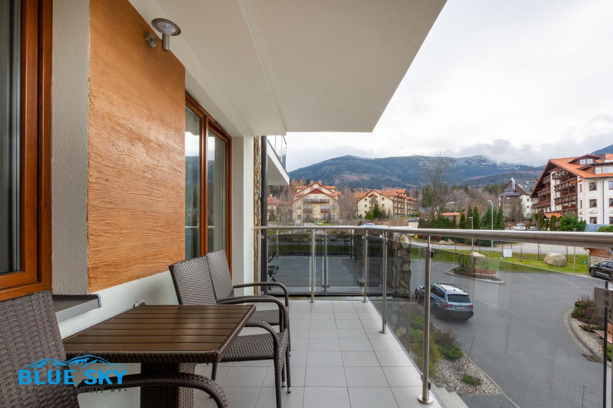 Apartamenty Bluesky - Ogrodnicza 7 I 9 - Z Widokiem Na Gory, W Zielonej Okolicy, Blisko Centrum I Atrakcji Karpacza ภายนอก รูปภาพ